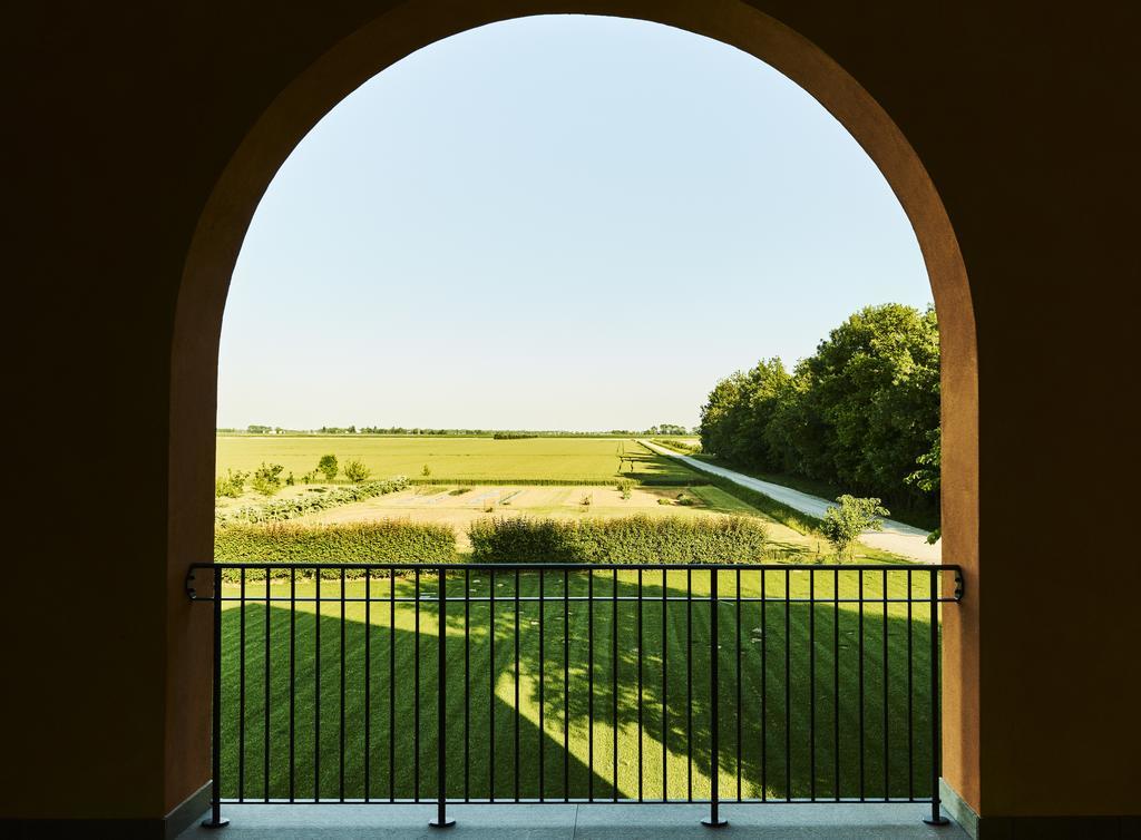 Al Canton Agriturismo Di Design San Michele al Tagliamento Exterior foto